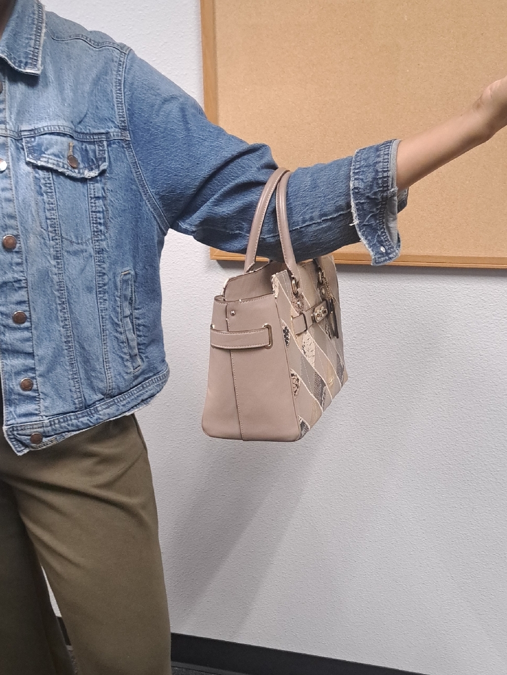 Coach Blake Carryall 25 in Snake Embossed Patchwork Leather 2016 - Picture 5 of 6